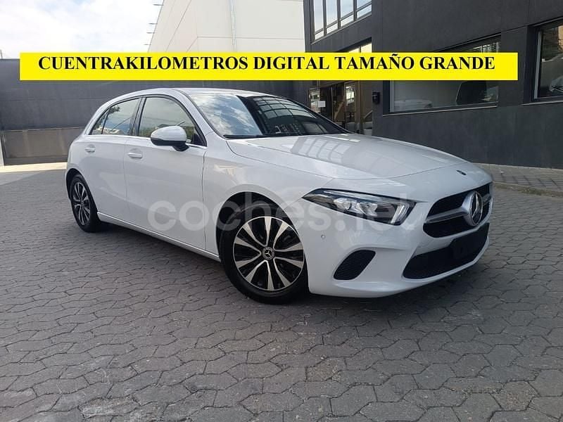 Blanco Usado 2022 Mercedes A180 Berlina | 26.995 € (Buen precio) - Imagen 1/4