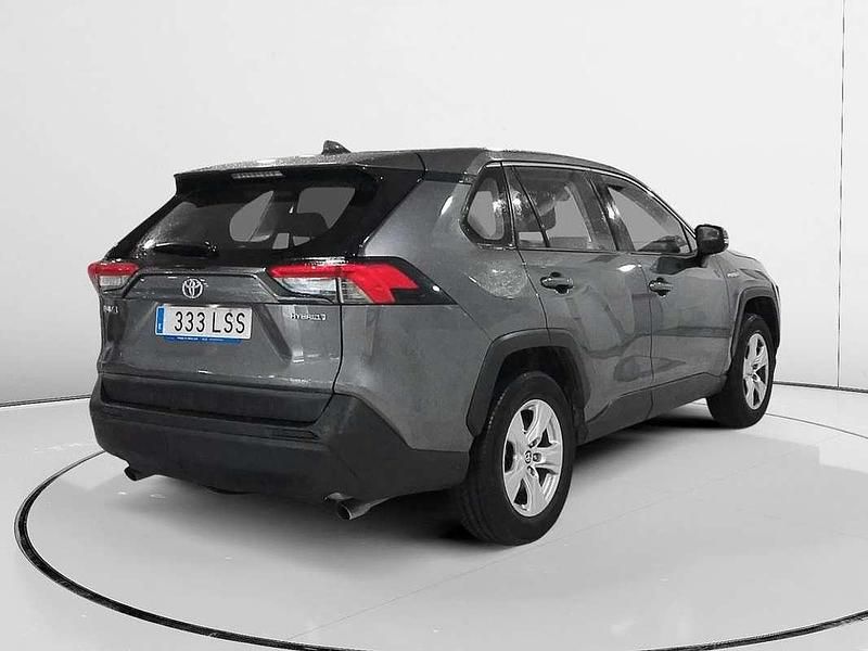 Usado Toyota RAV4 Hybrid Business Edition 179 CV (131 kW) 2021 Gris SUV