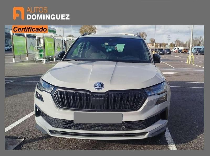 Usado Skoda Karoq SportLine 150 CV (110 kW) 2023 Gris SUV