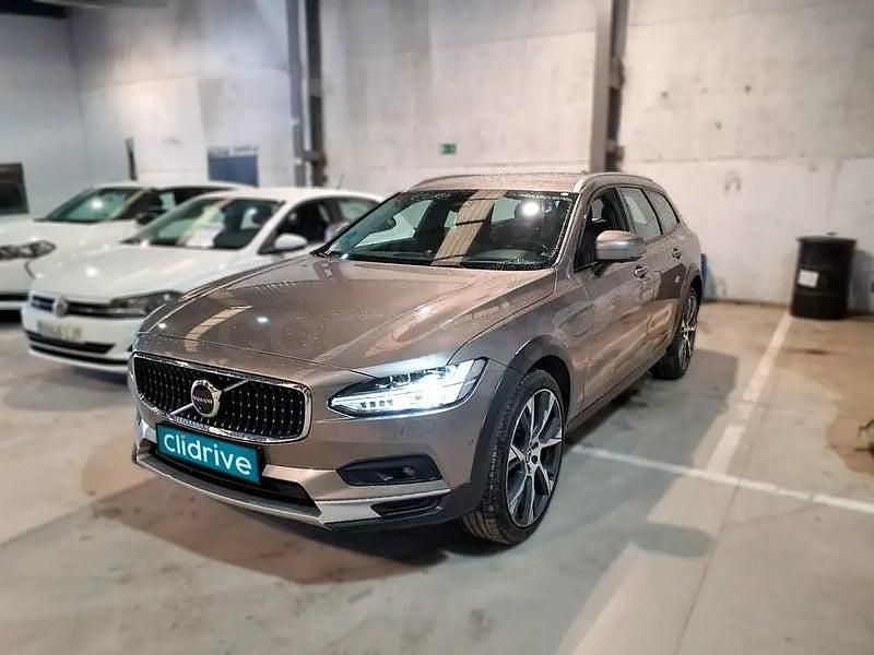 Usado Volvo V90 CC 197 CV (144 kW) 2021 Gris / plata Familiar