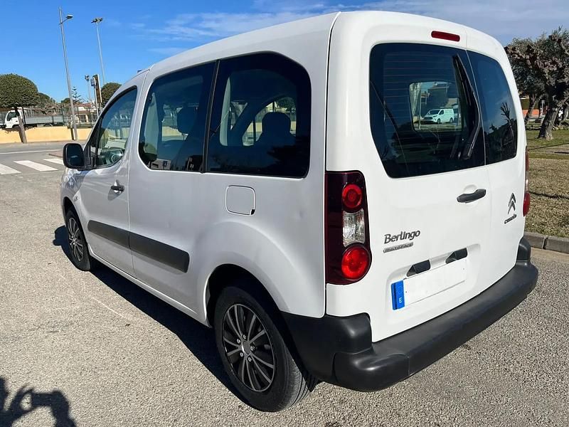 Begagnad Citroën Berlingo Live 75 HK (55 kW) 2017 Vit Minibuss
