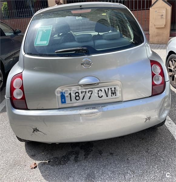 Usado Nissan Micra Visia 65 CV (47 kW) 2004 Gris / plata Utilitario