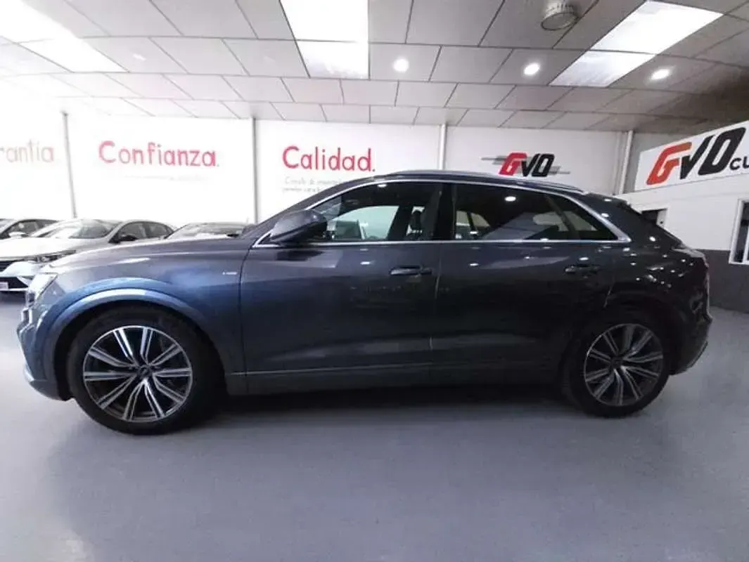 Usado Audi Q8 S-line plus 2022 Gris SUV