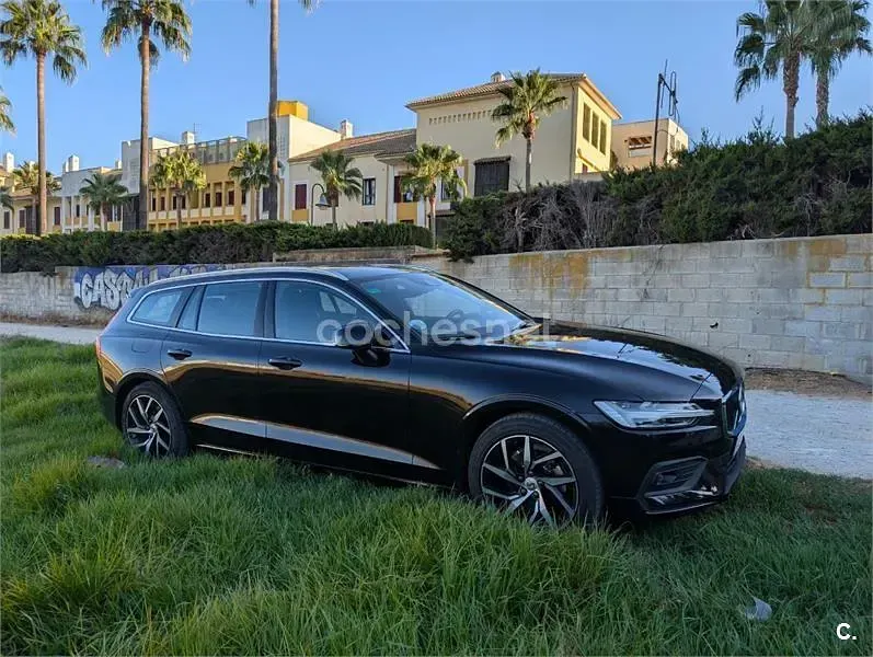 Usado Volvo V60 Business Edition 150 CV (110 kW) 2020 Negro Familiar