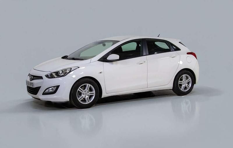 Blanco Usado 2014 Hyundai i30 Utilitario | 10.990 € (Precio justo) - Imagen 1/4