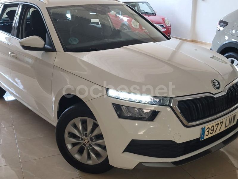 Blanco Usado 2021 Skoda Kamiq Ambition SUV | 18.950 € (Precio justo) - Imagen 1/4