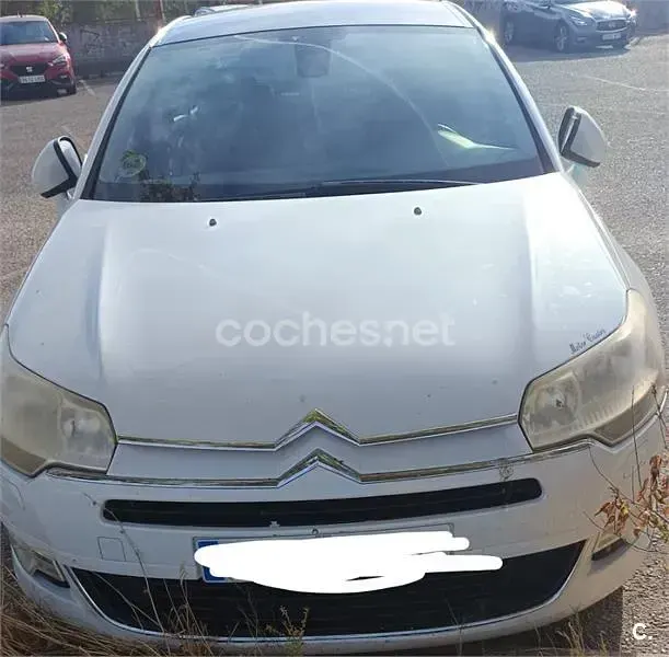 Usado Citroën C5 Exclusive 138 CV (101 kW) 2004 Blanco Berlina
