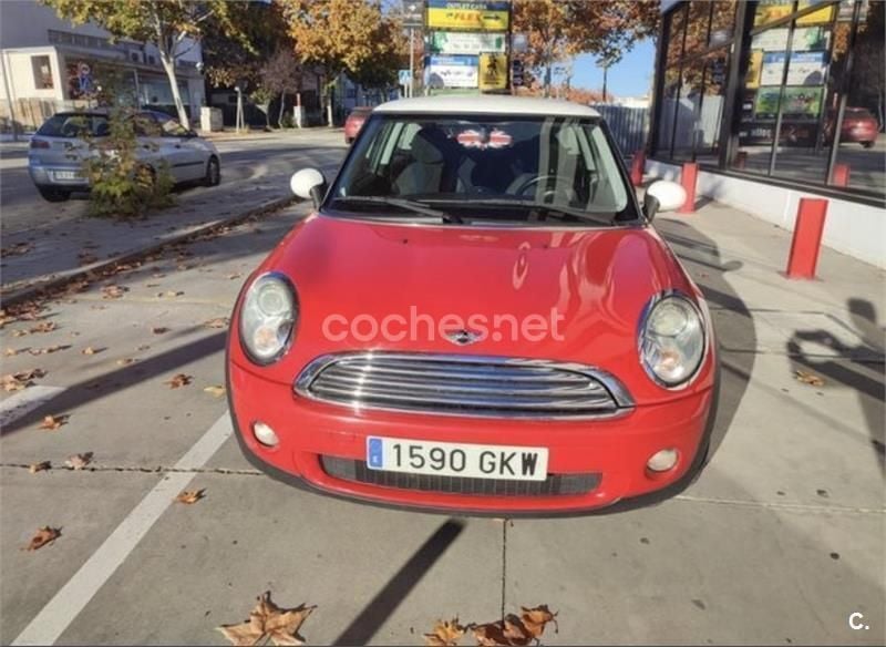 Usado Mini Cooper 120 CV (88 kW) 2009 Rojo Utilitario