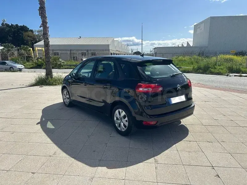 Usado Citroën C4 Picasso Live 120 CV (88 kW) 2016 Negro Monovolumen