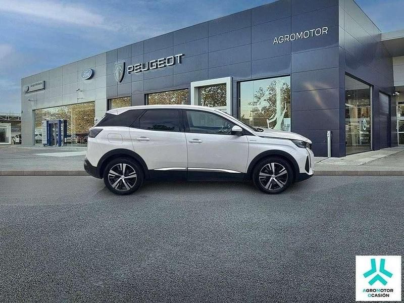 Usado Peugeot 3008 Allure 227 CV (166 kW) 2021 Blanco SUV