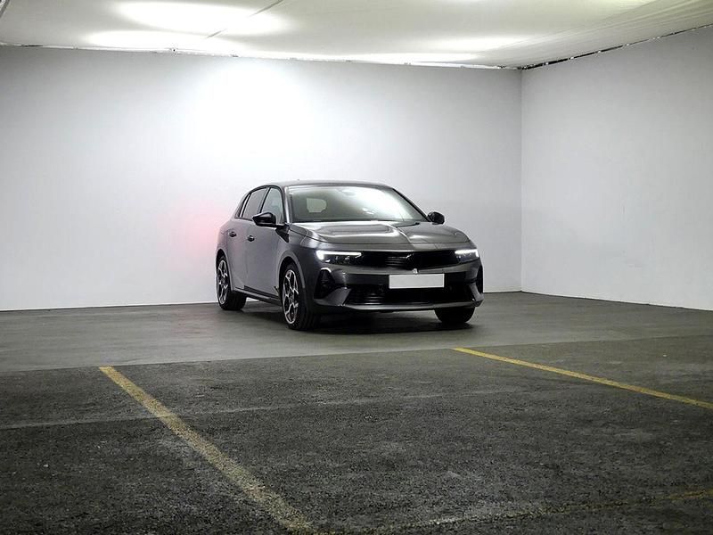 Usado Opel Astra S 131 CV (96 kW) 2023 Gris Utilitario