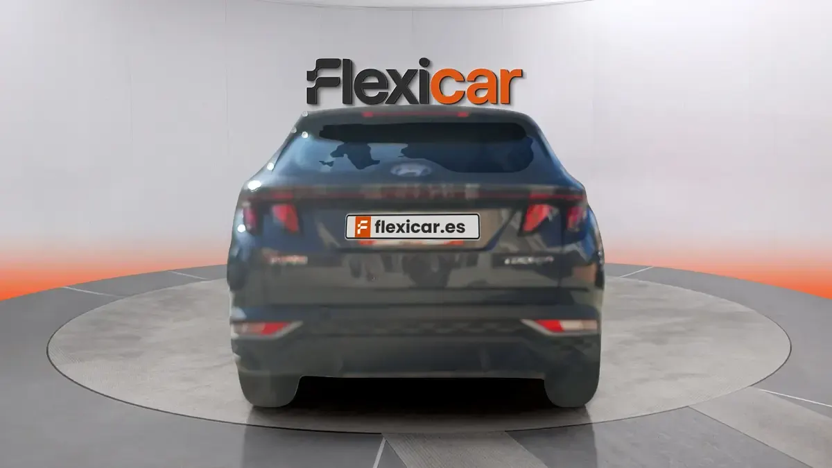 Usado Hyundai Tucson 150 CV (110 kW) 2023 Gris SUV