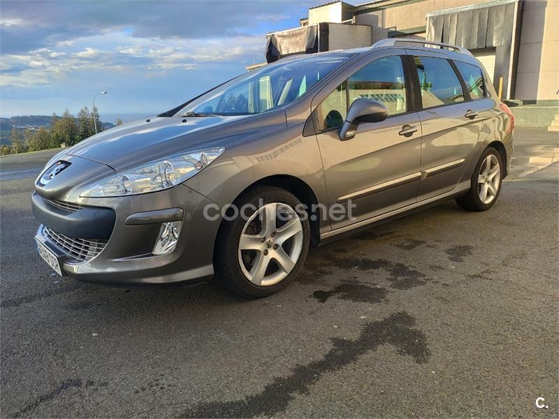 Gris / plata Usado 2008 Peugeot 308 Premium Familiar | 5500 € (Caro) - Imagen 1/4