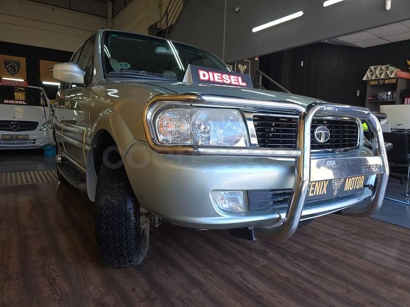 Usado Tata Safari 115 CV (84 kW) 2007 Gris / plata SUV