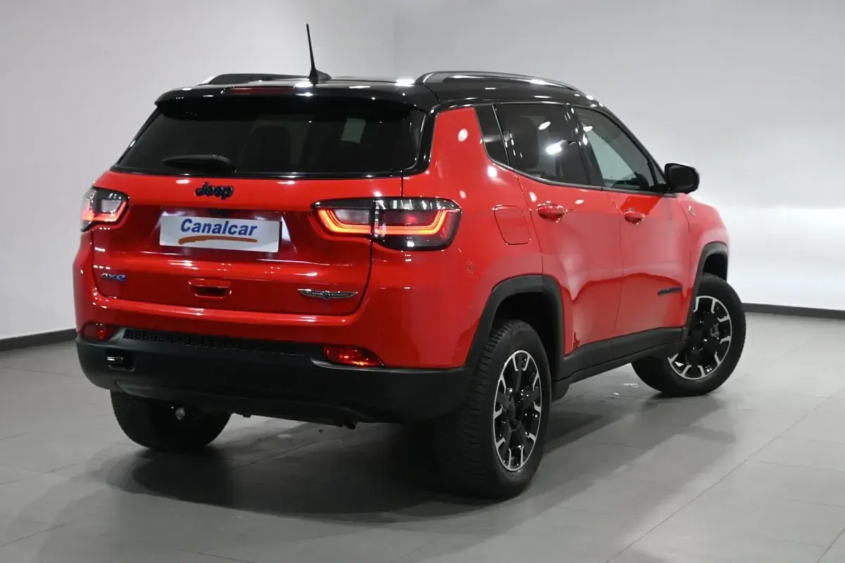 Usado Jeep Compass Limited 240 CV (176 kW) 2023 Rojo SUV