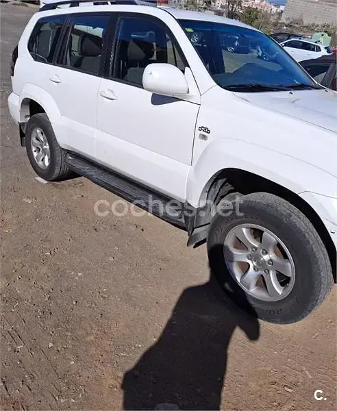 Usado Toyota Land Cruiser 166 CV (122 kW) 2006 Blanco SUV