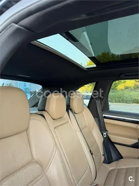 Usado Porsche Cayenne Platinum Edition 245 CV (180 kW) 2014 Negro SUV