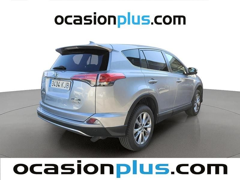 Usado Toyota RAV4 Hybrid Advance 197 CV (144 kW) 2018 Gris plata SUV