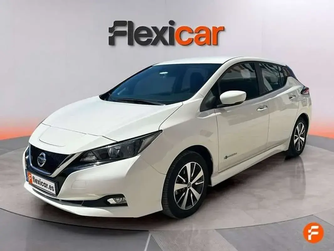 Usado Nissan Leaf Acenta 110 kW (150 CV) 2020 Blanco Utilitario