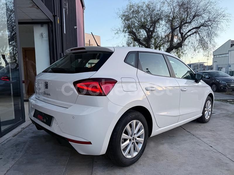 Usado Seat Ibiza Style 110 CV (80 kW) 2023 Blanco Berlina