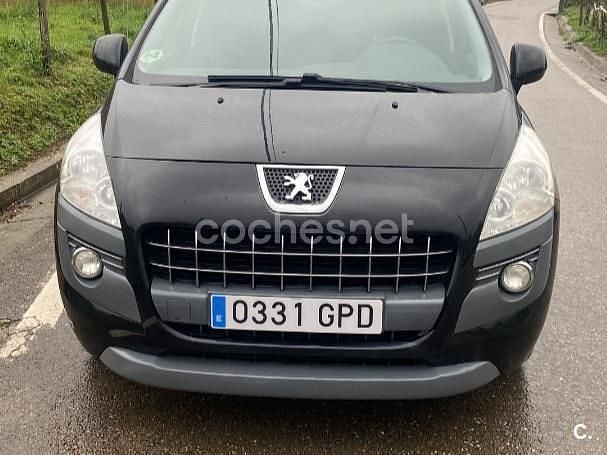 Negro Usado 2009 Peugeot 3008 Premium Berlina | 5999 € (Precio justo) - Imagen 1/4