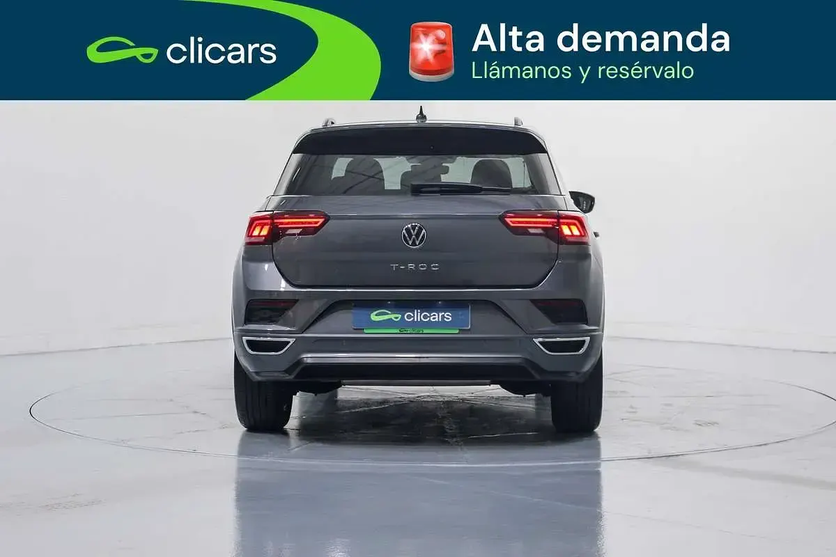 Usado VW T-Roc R-line 150 CV (110 kW) 2022 Gris SUV