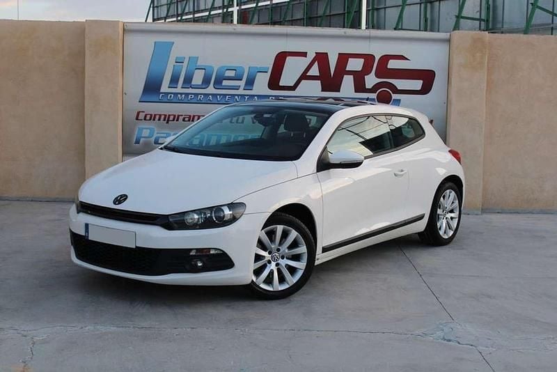 Usado VW Scirocco 160 CV (117 kW) 2010 Blanco Coupe