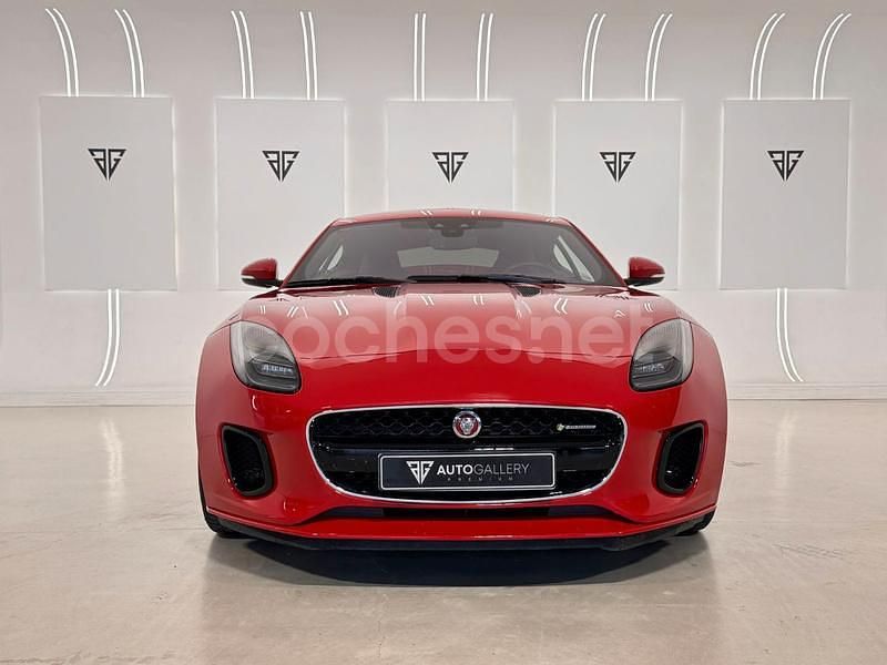 Usado Jaguar F-Type R-Dynamic 340 CV (250 kW) 2021 Rojo Coupe