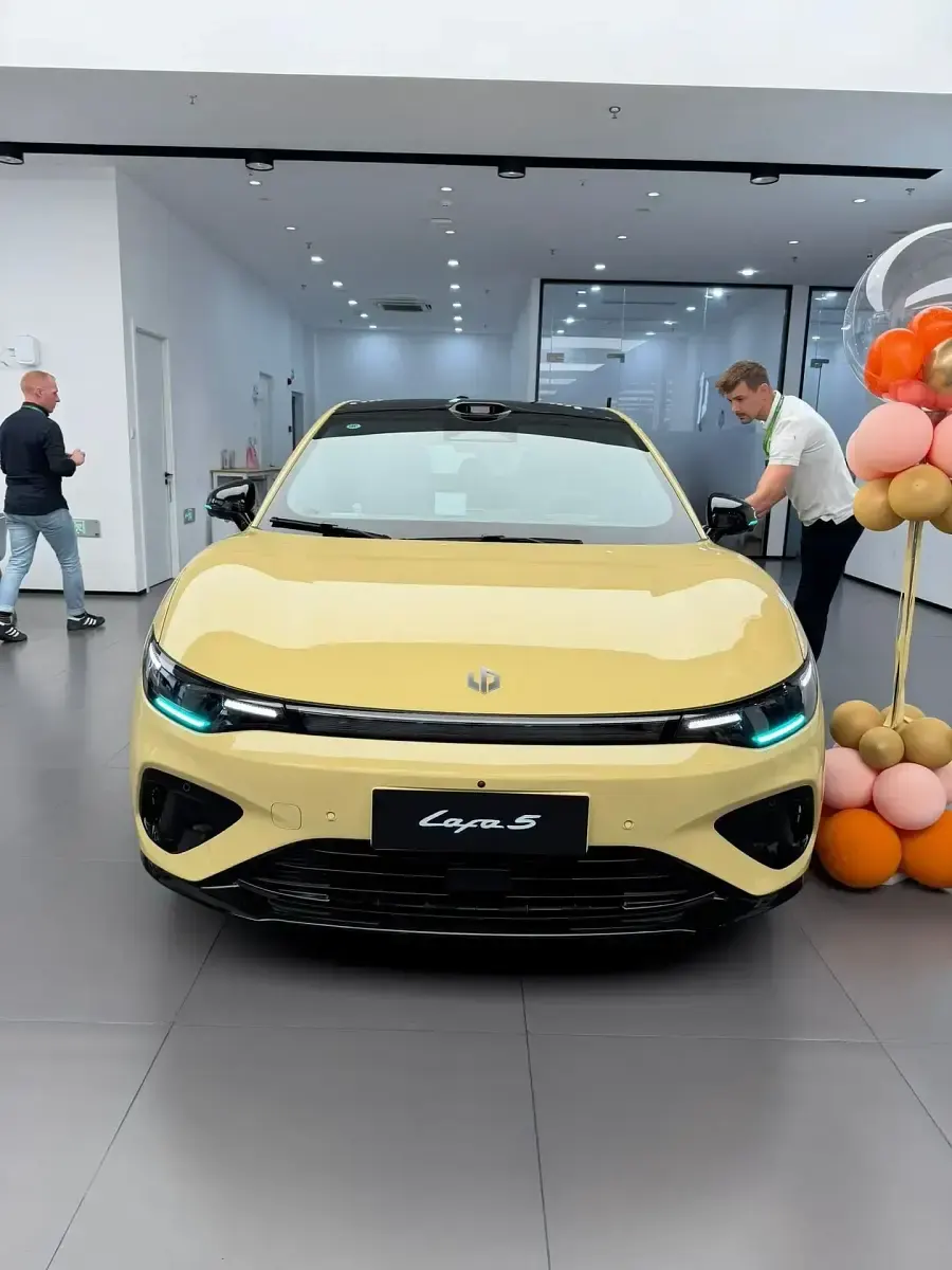 Nuevo Leapmotor B10 160 kW (218 CV) 2026 Amarillo SUV