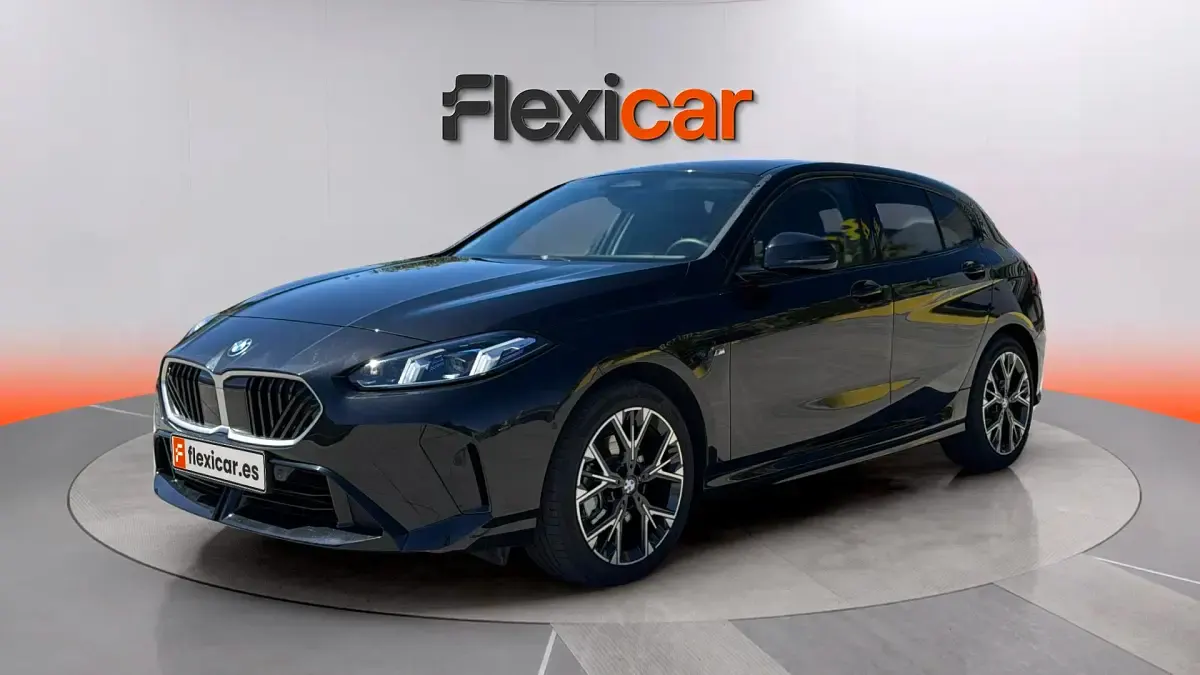 Usado BMW 118 150 HP (110 kW) 2025 Preto Citadino