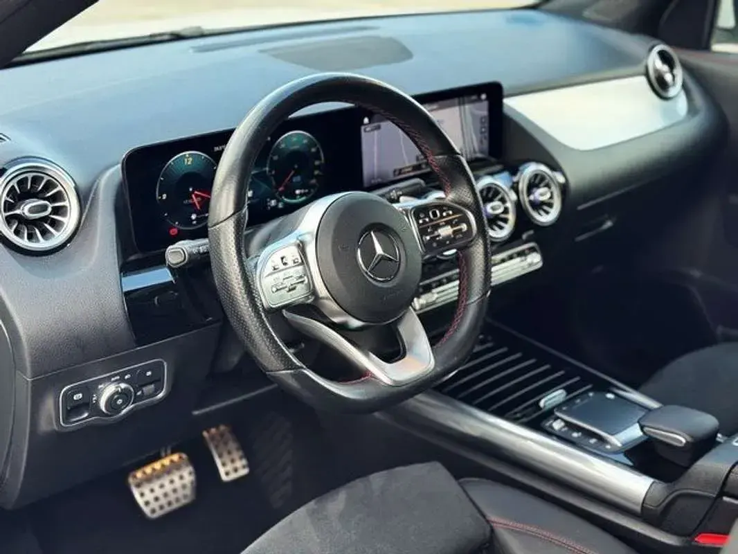 Usado Mercedes GLA250 211 CV (155 kW) 2021 Blanco SUV