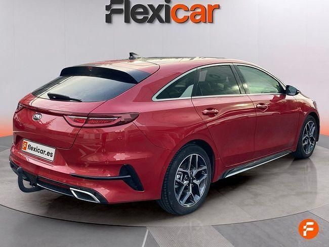 Usado Kia ProCeed GT-Line 140 CV (102 kW) 2020 Rojo Familiar