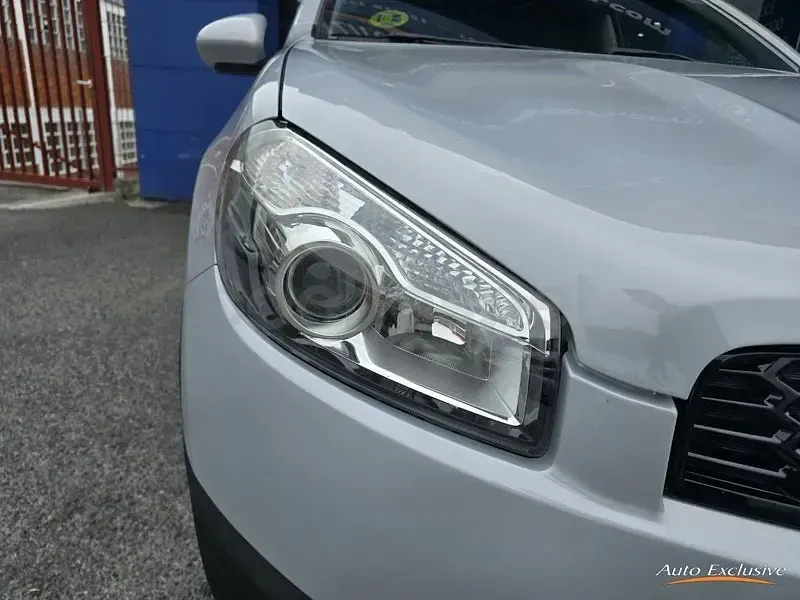 Usado Nissan Qashqai +2 Acenta 150 CV (110 kW) 2011 Gris / plata SUV