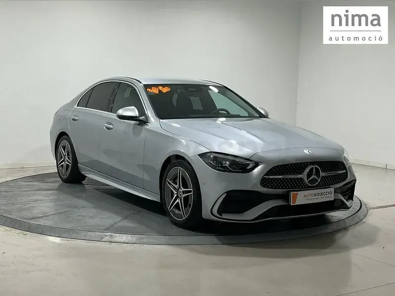 Usado Mercedes C220 200 CV (147 kW) 2024 Gris / plata Berlina