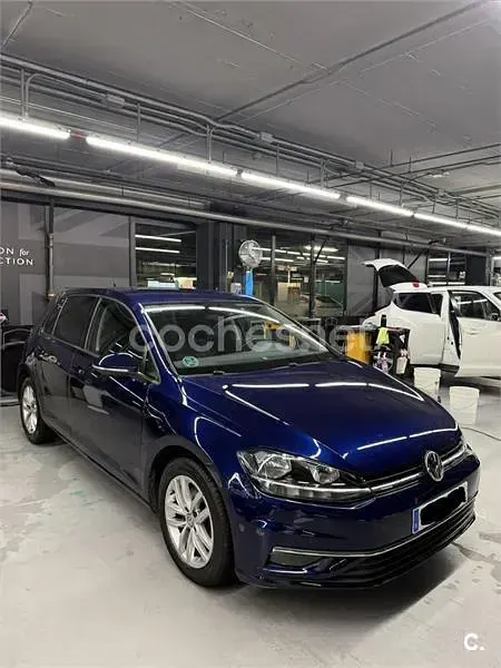 Usado VW Golf VII Advance 150 CV (110 kW) 2018 Azul Berlina