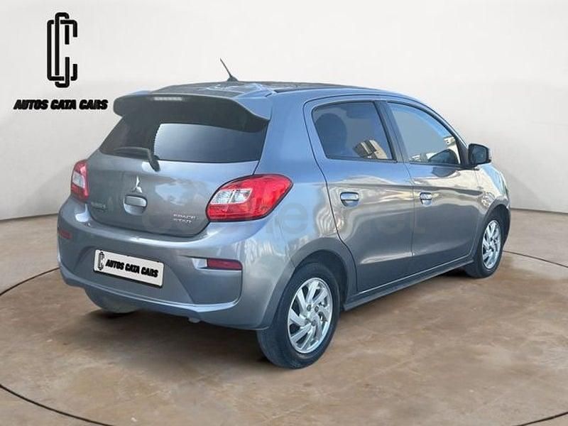 Usado Mitsubishi Space Star Motion 80 CV (58 kW) 2019 Gris / plata Utilitario