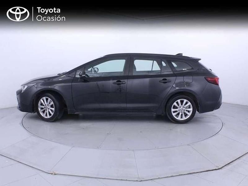 Usado Toyota Corolla Active 140 CV (102 kW) 2025 Negro Familiar