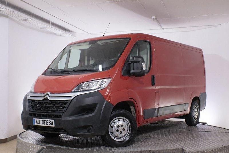 Rojo Usado 2020 Citroën Jumper Monovolumen | 18.950 € (Buen precio) - Imagen 1/4