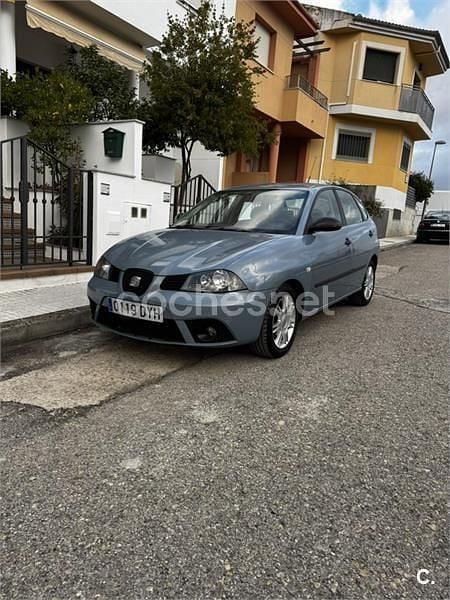 Gris / plata Usado 2006 Seat Ibiza Berlina | 4200 € (Precio justo) - Imagen 1/4