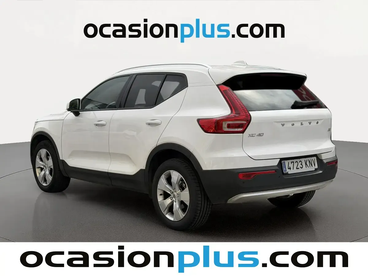 Usado Volvo XC40 Momentum 150 CV (110 kW) 2018 Blanco SUV