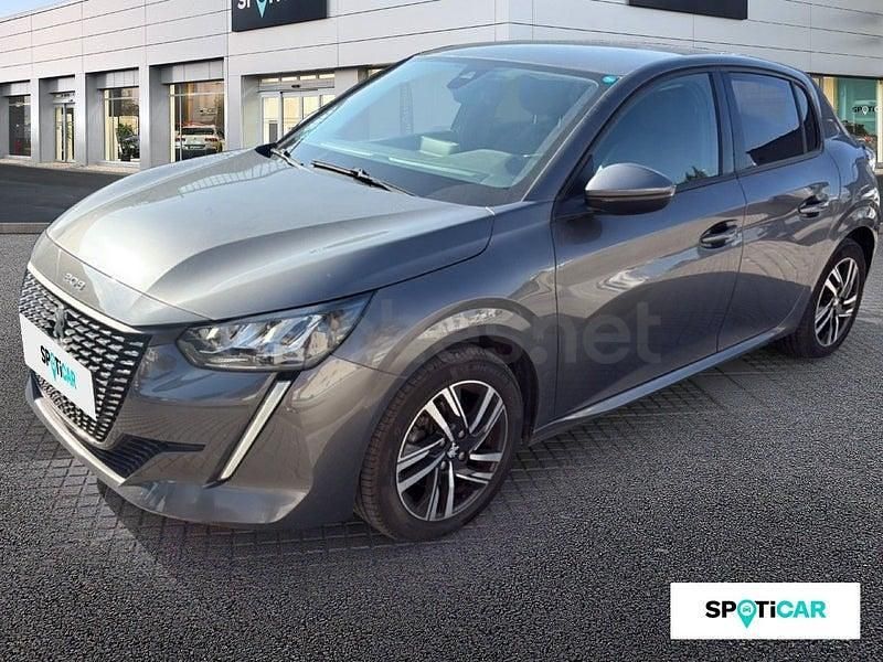 Usado Peugeot 208 Allure 100 CV (73 kW) 2021 Gris / plata Utilitario