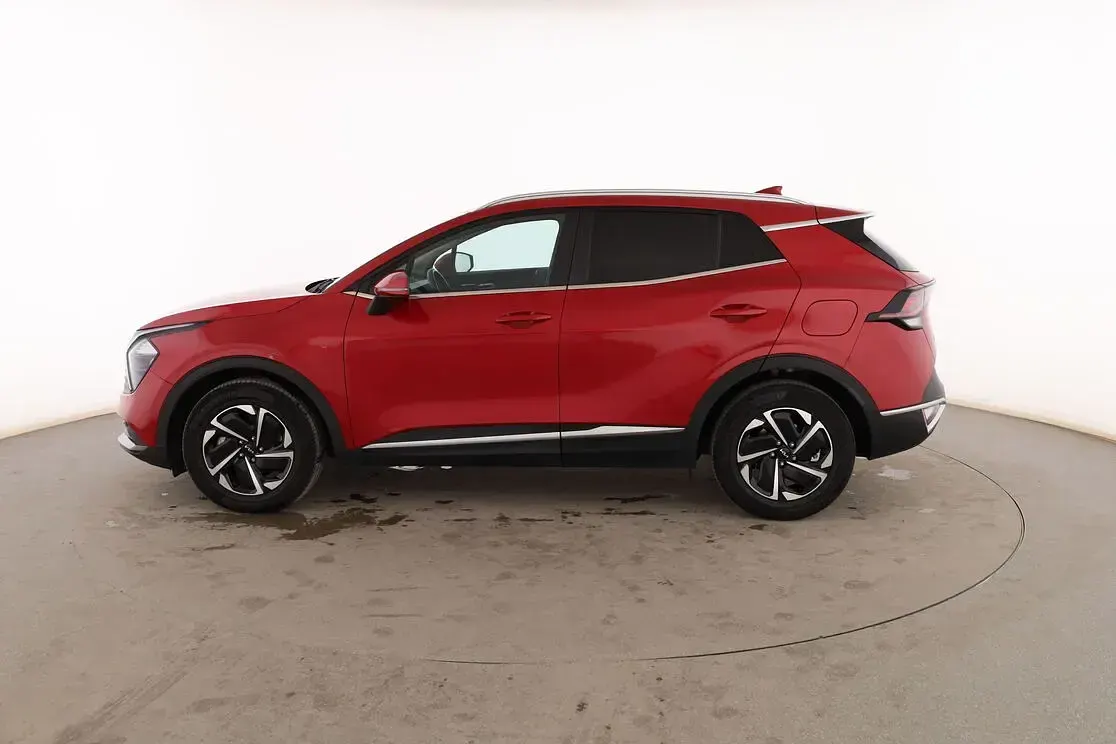 Usado Kia Sportage 230 CV (169 kW) 2022 Rojo SUV