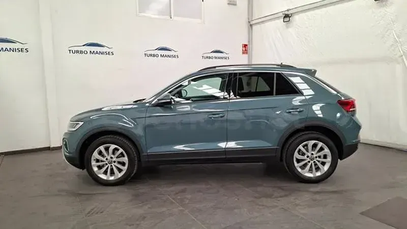 Usado VW T-Roc 150 CV (110 kW) 2025 Azul SUV