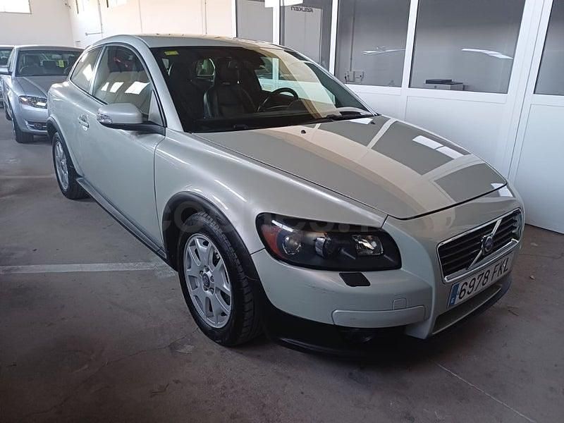 Usado Volvo C30 Summum 180 CV (132 kW) 2007 Beige Utilitario