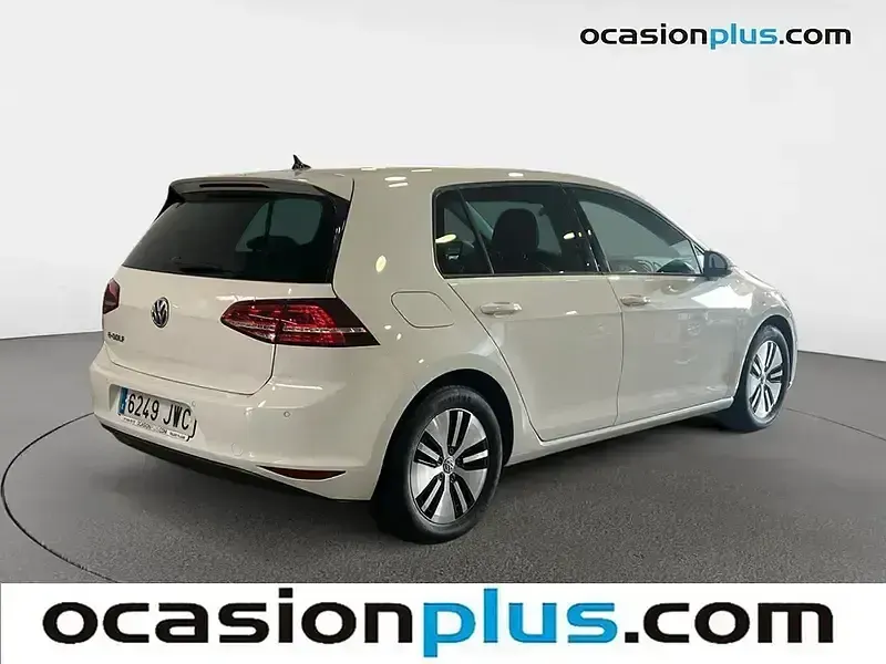 Usado VW Golf VII 85 kW (116 CV) 2017 Blanco Utilitario
