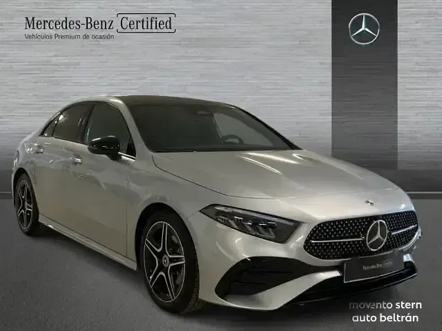 Nuevo Mercedes A180 Advanced 116 CV (85 kW) 2025 Gris / plata Berlina