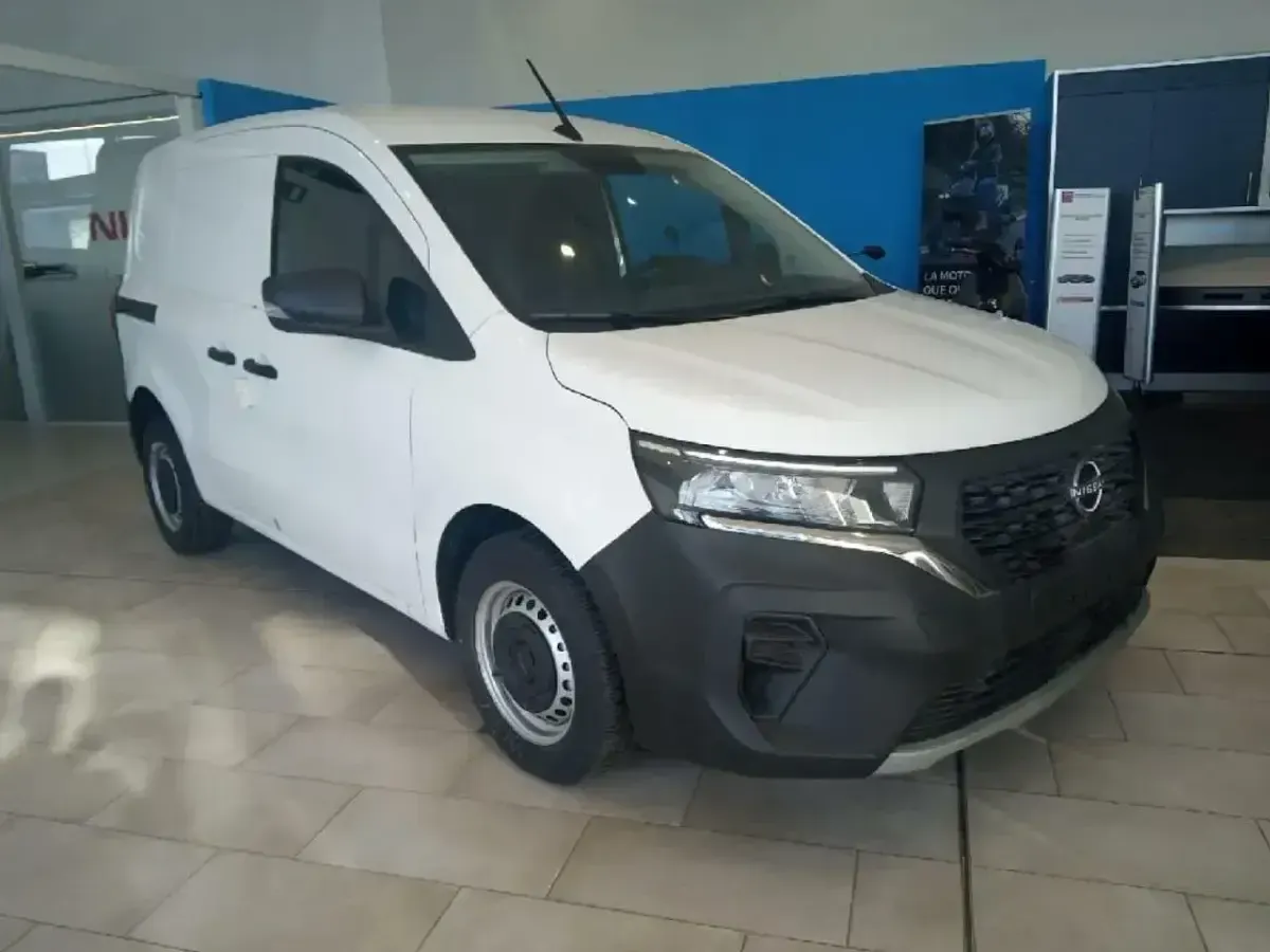Usado Nissan Townstar Premium Edition 130 CV (95 kW) 2023 Blanco Van