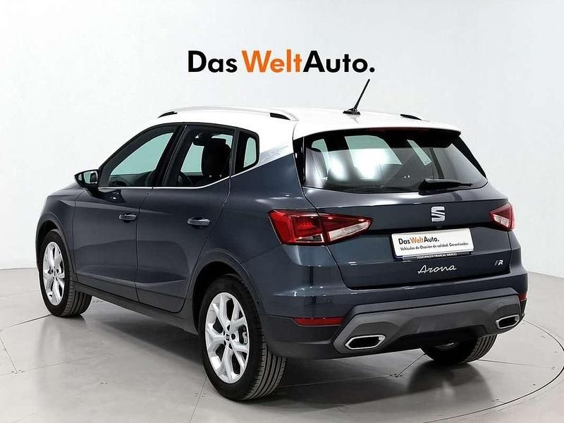 Usado Seat Arona FR 116 CV (85 kW) 2024 Blanco SUV