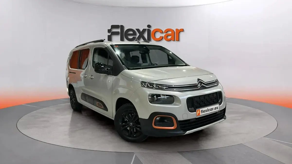 Usado Citroën Berlingo Shine 102 CV (75 kW) 2021 Monovolumen