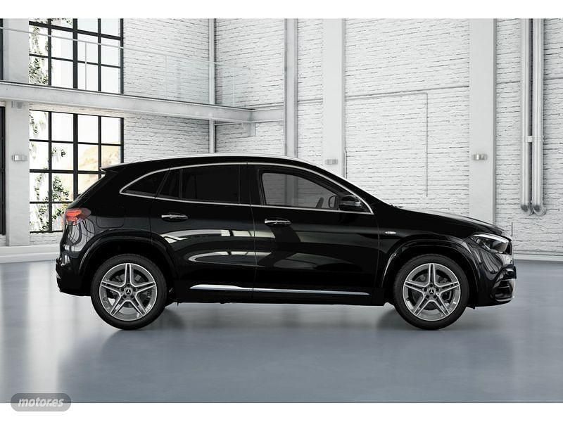 Usado Mercedes GLA250 218 CV (160 kW) 2025 Negro SUV